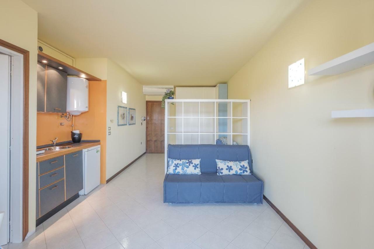 דירות Bellavista סירמיונה מראה חיצוני תמונה
